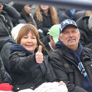 Meet your Posher, Troy